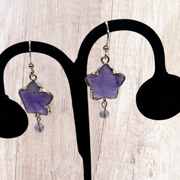 Stylish Amethyst Dangle earrings - Picture 2 of 5